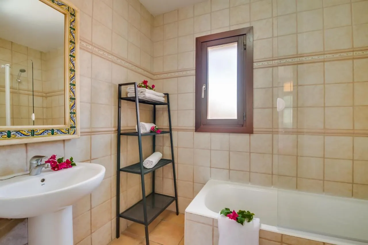 Ideal Property Mallorca - Delicias Alcudia  0*, Alcudia (Mallorca) Spain